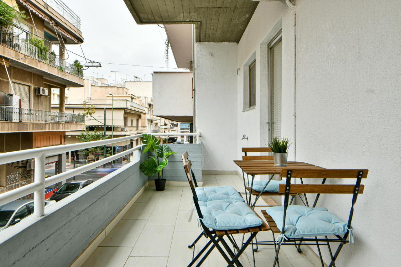 Comfy Home Next To Metro Athens Exterior photo